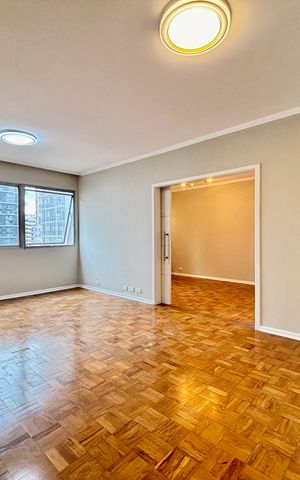 Apartamento para alugar com 108m², 3 quartos e 1 vaga Apartamento para alugar com 108m², 3 quartos e 1 vagaSala