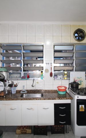 Casa à venda com 190m², 3 quartos e 2 vagasCozinha