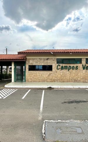 Casa de condomínio à venda com 185m², 4 quartos e 2 vagas Casa de condomínio à venda com 185m², 4 quartos e 2 vagasFachada portaria da casa