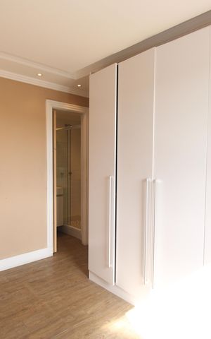 Apartamento para alugar com 169m², 3 quartos e 2 vagasSuíte