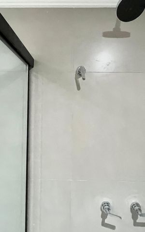 Apartamento à venda com 146m², 2 quartos e 2 vagas Apartamento à venda com 146m², 2 quartos e 2 vagasBanheiro social