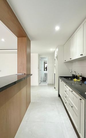 Apartamento à venda com 146m², 2 quartos e 2 vagas Apartamento à venda com 146m², 2 quartos e 2 vagasCozinha