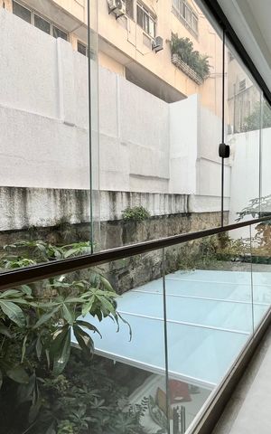 Apartamento à venda com 146m², 2 quartos e 2 vagas Apartamento à venda com 146m², 2 quartos e 2 vagasVaranda