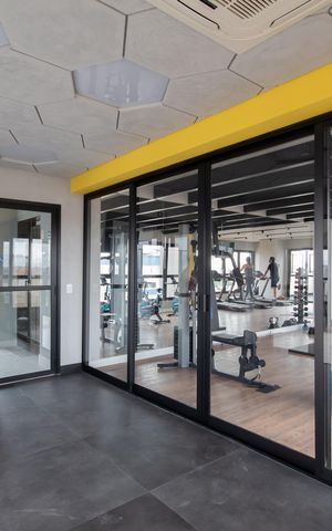 Apartamento à venda com 50m², 2 quartos e 2 vagas Apartamento à venda com 50m², 2 quartos e 2 vagasÁrea comum - Academia