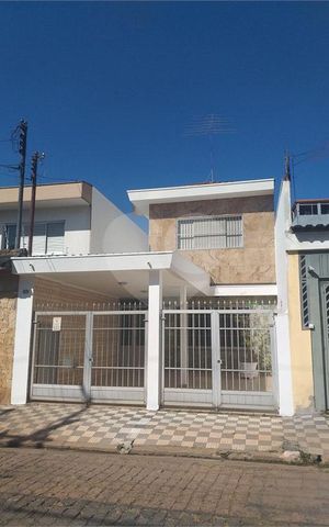 Casa à venda com 187m², 3 quartos e 2 vagas
