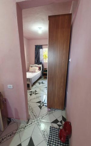 Casa de condomínio para alugar com 200m², 4 quartos e sem vaga Casa de condomínio para alugar com 200m², 4 quartos e sem vagaQuarto