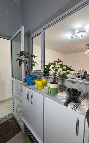 Apartamento à venda com 60m², 2 quartos e 1 vaga Apartamento à venda com 60m², 2 quartos e 1 vagaÁrea de Serviço