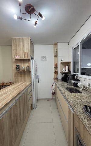 Apartamento à venda com 60m², 2 quartos e 1 vaga Apartamento à venda com 60m², 2 quartos e 1 vagaSala - Cozinha