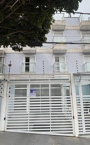 Apartamento à venda com 60m², 2 quartos e 1 vaga Apartamento à venda com 60m², 2 quartos e 1 vagaFachada