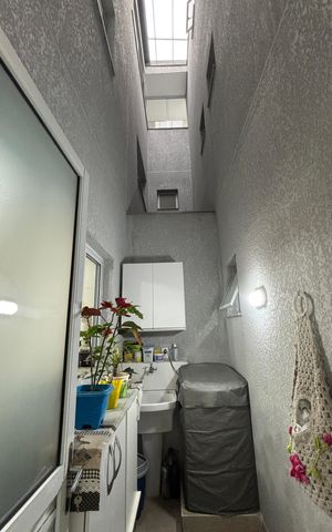 Apartamento à venda com 60m², 2 quartos e 1 vaga Apartamento à venda com 60m², 2 quartos e 1 vagaÁrea de Serviço