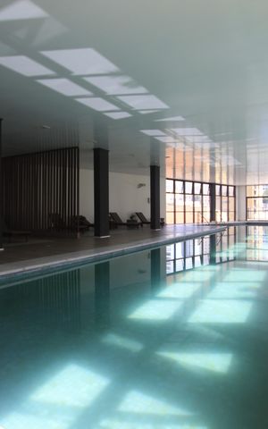 Apartamento à venda com 75m², 2 quartos e 2 vagasÁrea comum - Piscina
