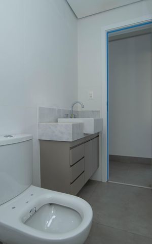 Apartamento à venda com 82m², 3 quartos e 2 vagas Apartamento à venda com 82m², 3 quartos e 2 vagasBANHEIRO3