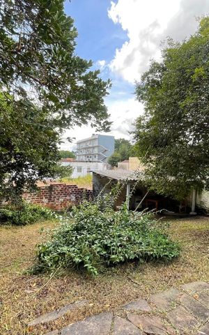 Casa à venda com 149m², 2 quartos e 4 vagas Casa à venda com 149m², 2 quartos e 4 vagasÁrea comum