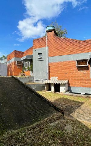 Casa à venda com 149m², 2 quartos e 4 vagas Casa à venda com 149m², 2 quartos e 4 vagasÁrea comum