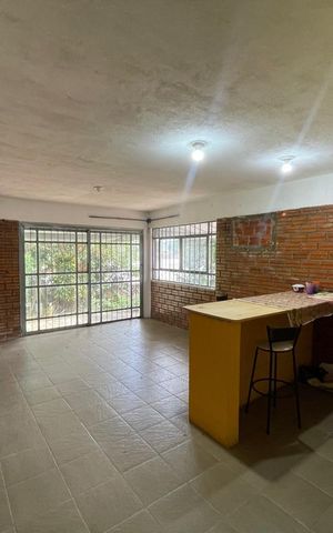 Casa à venda com 149m², 2 quartos e 4 vagas Casa à venda com 149m², 2 quartos e 4 vagasCozinha