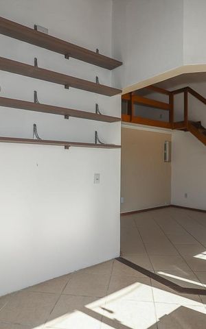 Apartamento à venda com 241m², 3 quartos e 2 vagasEscritório