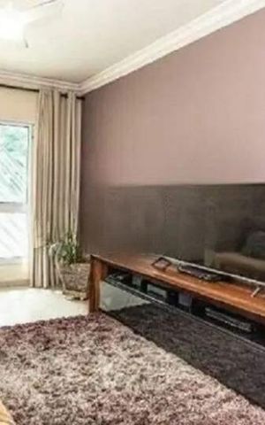 Casa à venda com 180m², 3 quartos e 3 vagas