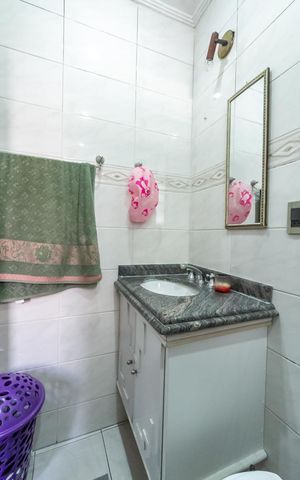 Apartamento à venda com 105m², 3 quartos e 1 vaga Apartamento à venda com 105m², 3 quartos e 1 vagaBanheiro da Suíte