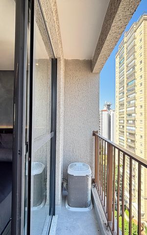 Studio à venda com 25m², 1 quarto e sem vaga Studio à venda com 25m², 1 quarto e sem vagaVaranda