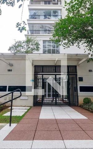 Apartamento à venda com 117m², 3 quartos e 2 vagas Apartamento à venda com 117m², 3 quartos e 2 vagasFachada