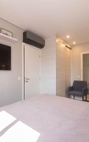 Apartamento à venda com 117m², 3 quartos e 2 vagas Apartamento à venda com 117m², 3 quartos e 2 vagasSuite