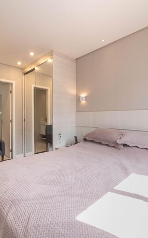 Apartamento à venda com 117m², 3 quartos e 2 vagas Apartamento à venda com 117m², 3 quartos e 2 vagasSuite
