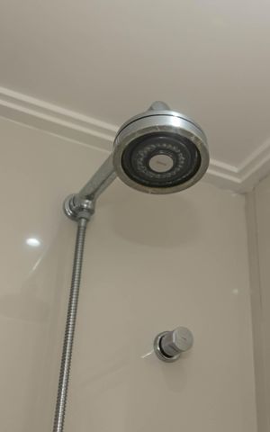 Apartamento à venda com 117m², 3 quartos e 2 vagas Apartamento à venda com 117m², 3 quartos e 2 vagasBanheiro da Suíte