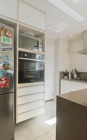 Apartamento à venda com 117m², 3 quartos e 2 vagas Apartamento à venda com 117m², 3 quartos e 2 vagasCozinha