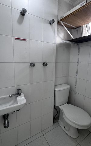 Apartamento à venda com 100m², 3 quartos e 2 vagas Apartamento à venda com 100m², 3 quartos e 2 vagasBanheiro