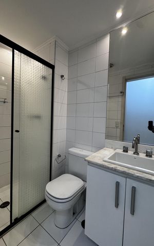 Apartamento à venda com 100m², 3 quartos e 2 vagas Apartamento à venda com 100m², 3 quartos e 2 vagasBanheiro