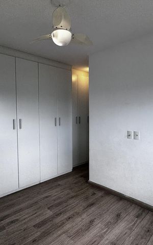 Apartamento à venda com 100m², 3 quartos e 2 vagas Apartamento à venda com 100m², 3 quartos e 2 vagasQuarto