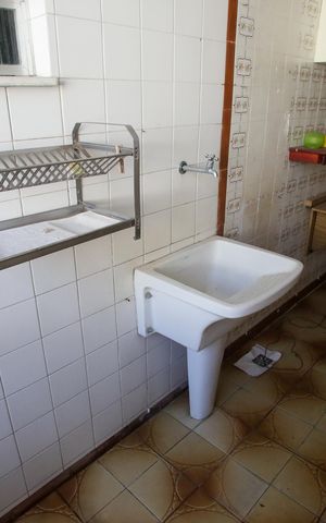 Apartamento à venda com 61m², 2 quartos e 1 vagaÁrea de Serviço