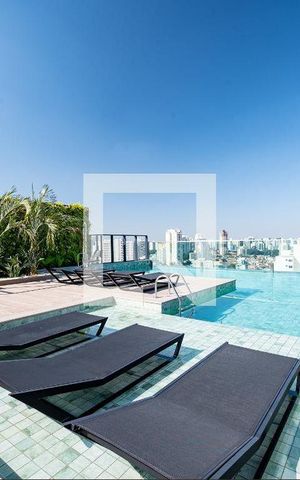 Apartamento à venda com 77m², 2 quartos e 1 vaga Apartamento à venda com 77m², 2 quartos e 1 vagaÁrea comum - Piscina