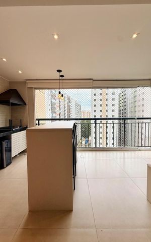 Apartamento à venda com 86m², 2 quartos e 2 vagasVaranda