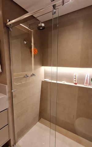 Studio à venda com 42m², 1 quarto e 1 vaga Studio à venda com 42m², 1 quarto e 1 vagaBanheiro