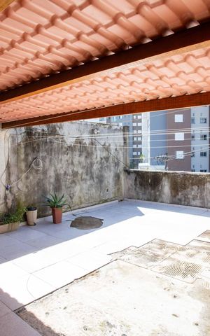 Casa à venda com 144m², 5 quartos e 3 vagasÁrea de Serviço
