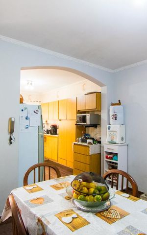 Casa à venda com 200m², 3 quartos e 1 vaga Casa à venda com 200m², 3 quartos e 1 vagaCopa/Cozinha