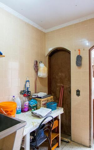 Casa à venda com 200m², 3 quartos e 1 vaga Casa à venda com 200m², 3 quartos e 1 vagaÁrea de serviço
