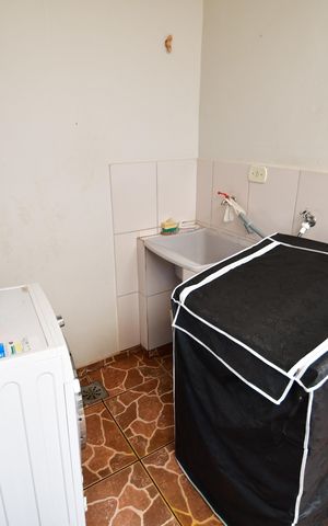 Casa à venda com 161m², 3 quartos e 2 vagasÁrea de Serviço