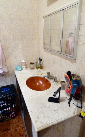 Casa à venda com 161m², 3 quartos e 2 vagasBanheiro Suíte