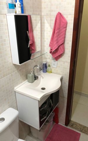 Apartamento à venda com 43m², 2 quartos e 1 vaga Apartamento à venda com 43m², 2 quartos e 1 vagaBanheiro
