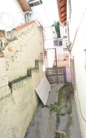 Casa à venda com 200m², 3 quartos e sem vagaQuintal