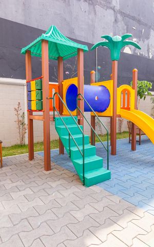 Apartamento à venda com 30m², 1 quarto e sem vaga Apartamento à venda com 30m², 1 quarto e sem vagaÁrea comum - Playground