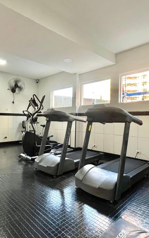 Apartamento para alugar com 68m², 1 quarto e 2 vagas Apartamento para alugar com 68m², 1 quarto e 2 vagasÁrea comum - Academia