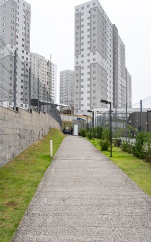 Apartamento à venda com 43m², 2 quartos e 1 vaga Apartamento à venda com 43m², 2 quartos e 1 vagaPortaria Privada / Acesso Metrô