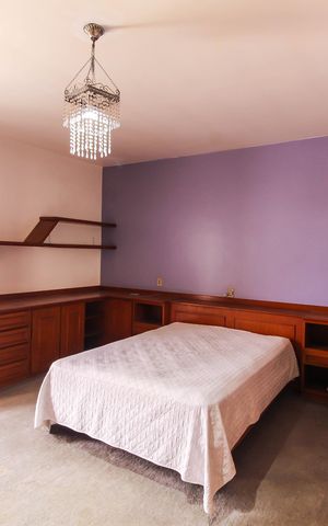Casa para alugar com 240m², 3 quartos e 2 vagas Casa para alugar com 240m², 3 quartos e 2 vagasQuarto 1 - Suíte