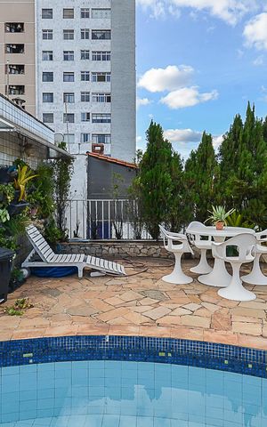 Apartamento à venda com 238m², 4 quartos e 2 vagasCobertura
