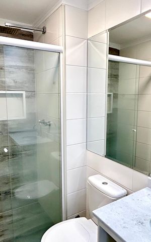 Apartamento para alugar com 66m², 2 quartos e 1 vaga Apartamento para alugar com 66m², 2 quartos e 1 vagaBanheiro da Suíte
