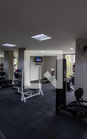 Apartamento à venda com 77m², 3 quartos e 2 vagas Apartamento à venda com 77m², 3 quartos e 2 vagasÁrea comum - Academia