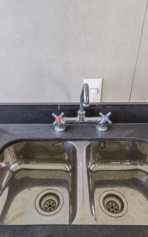 Apartamento à venda com 231m², 3 quartos e 4 vagas Apartamento à venda com 231m², 3 quartos e 4 vagasCozinha